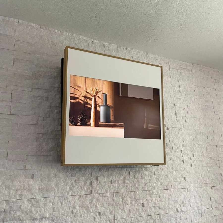 Montáž klimatizácie LG Artcool Gallery Premium s LCD v Sobotišti